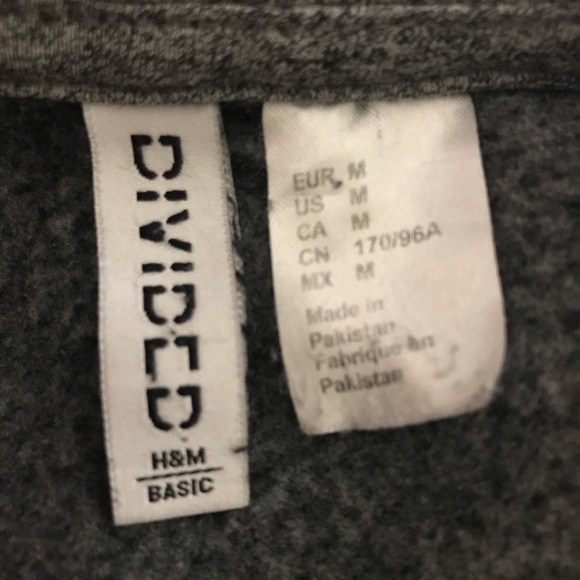 H&M Divided Hoodie - Picture 8 of 13